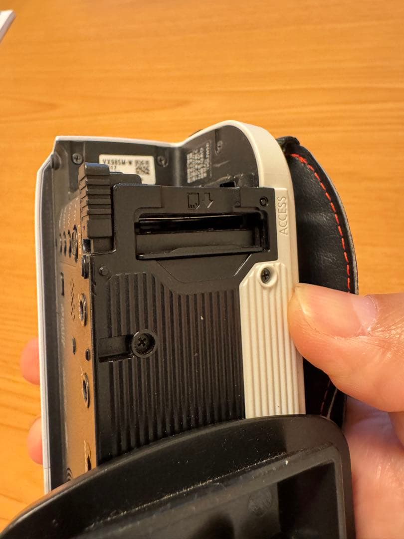 Panasonic VX985M 4K ビデオカメラ