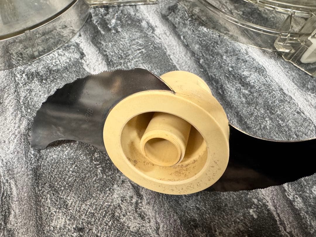 Cuisinast フードプロセッサー 1.9 リットル DLC-10PRO