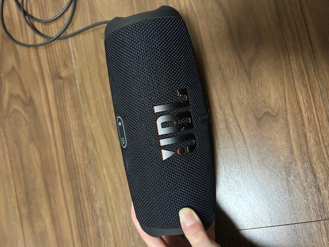 JBLワイヤレススピーカー　charge5