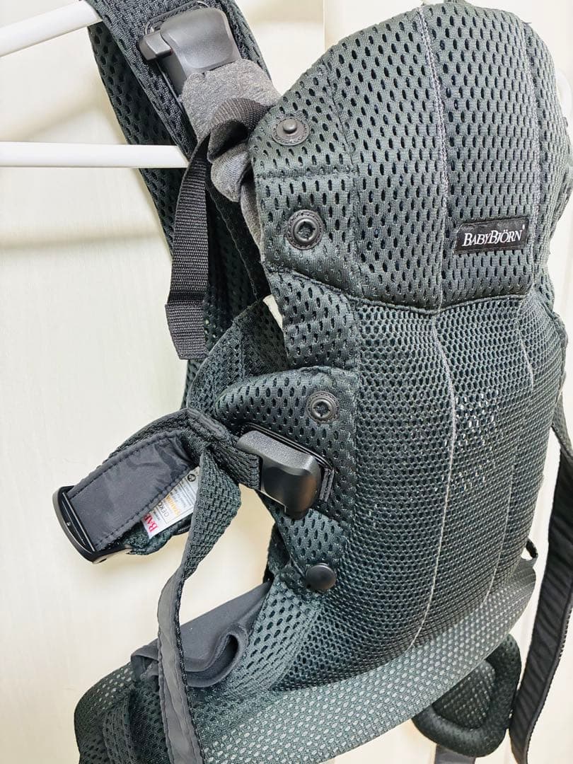 【状態良好】BABY BJORN ベビービョルン 抱っこ紐　ハーモニー