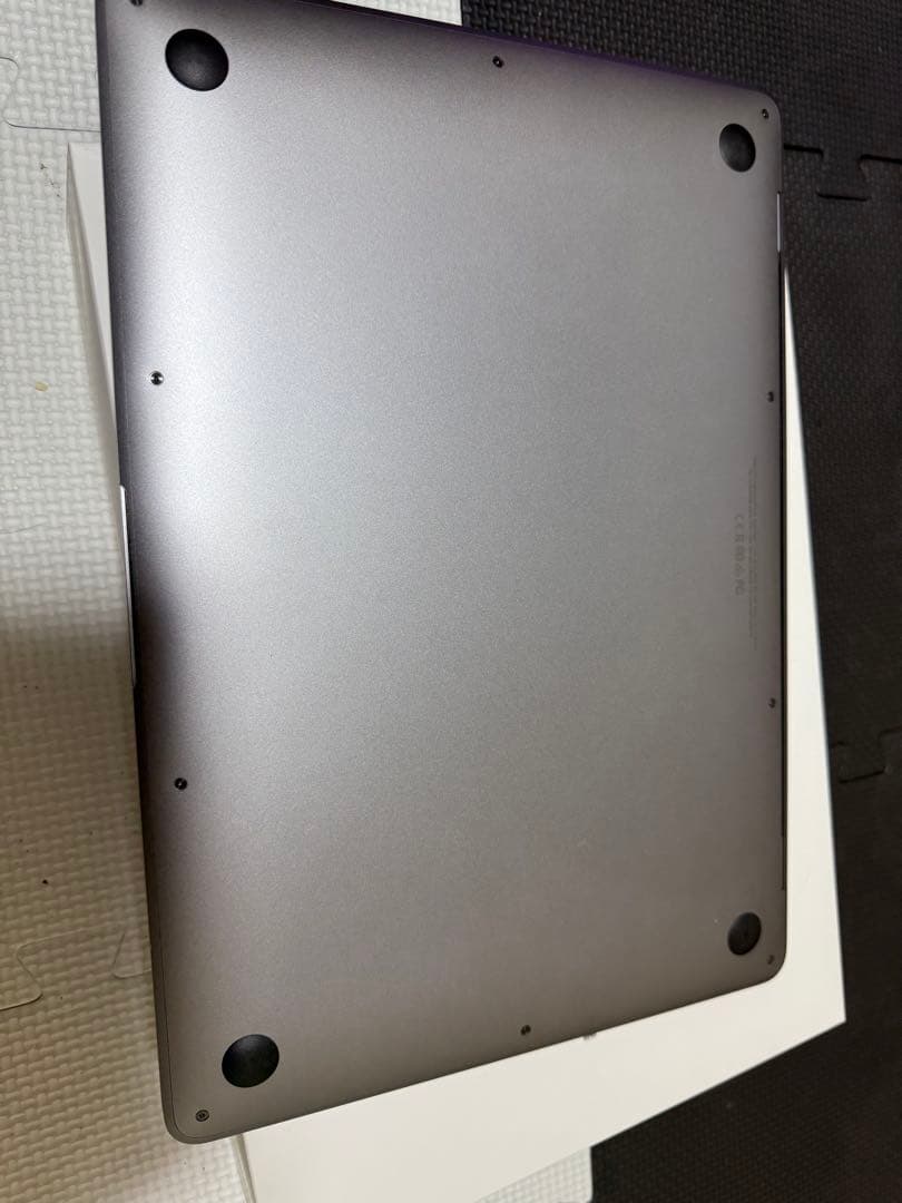 Apple MacBook Air 13インチ スペースグレイ