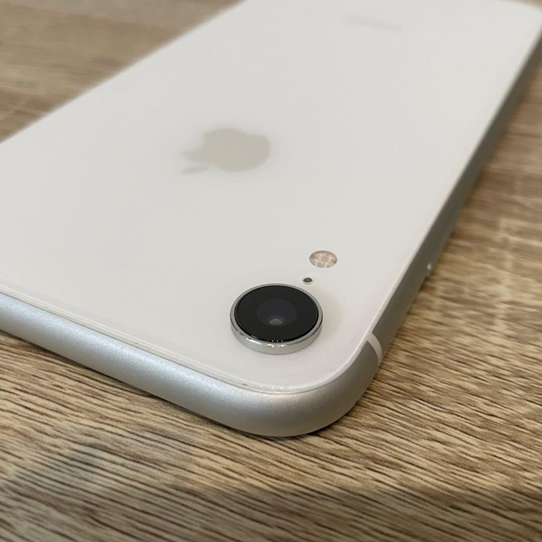 iPhone XR ホワイト 64GB SIMフリー