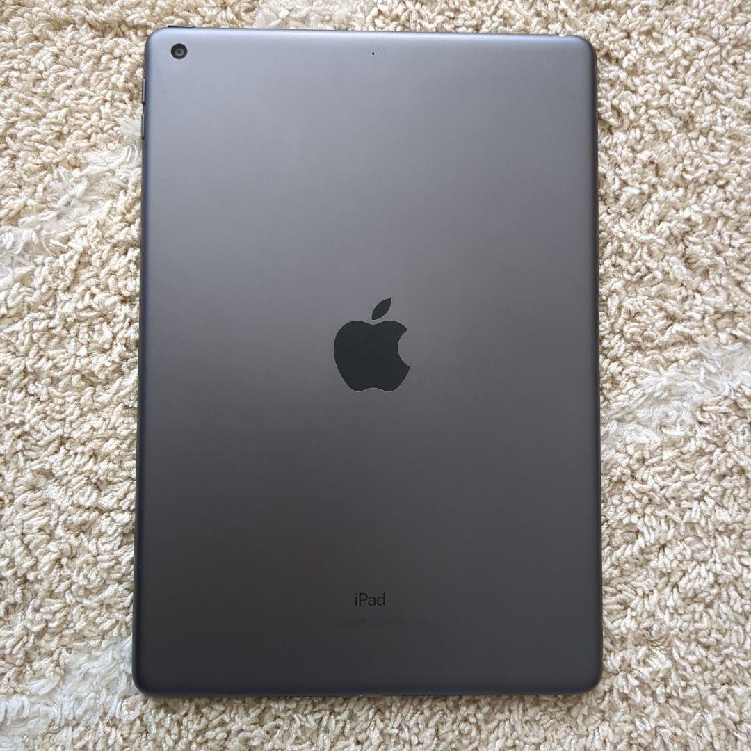Apple iPad 第7世代　スペースグレー 本体