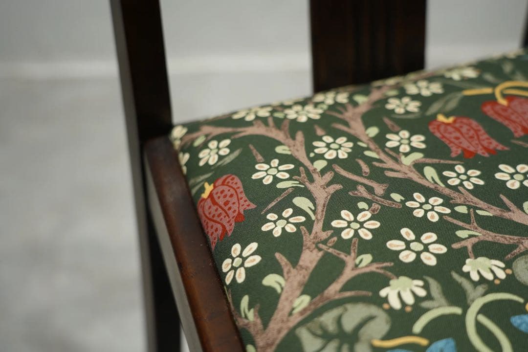 英国　アンティーク　チェア　椅子　ウィリアムモリス　良品　ケルムス　イギリス