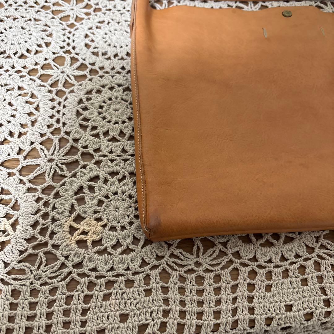 IL BISONTE レザー ショルダーバッグ