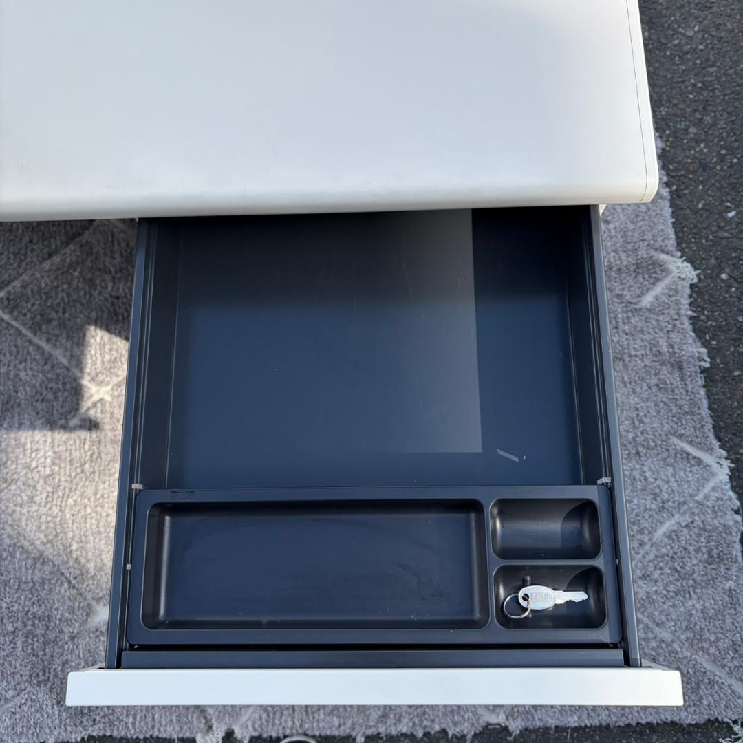 【福岡市限定】【コンテナ保管】オフィスデスク PLUS JOIFA331