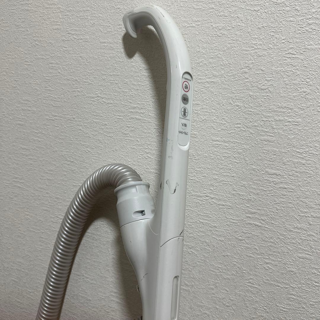 紙パック式キャニスター掃除機