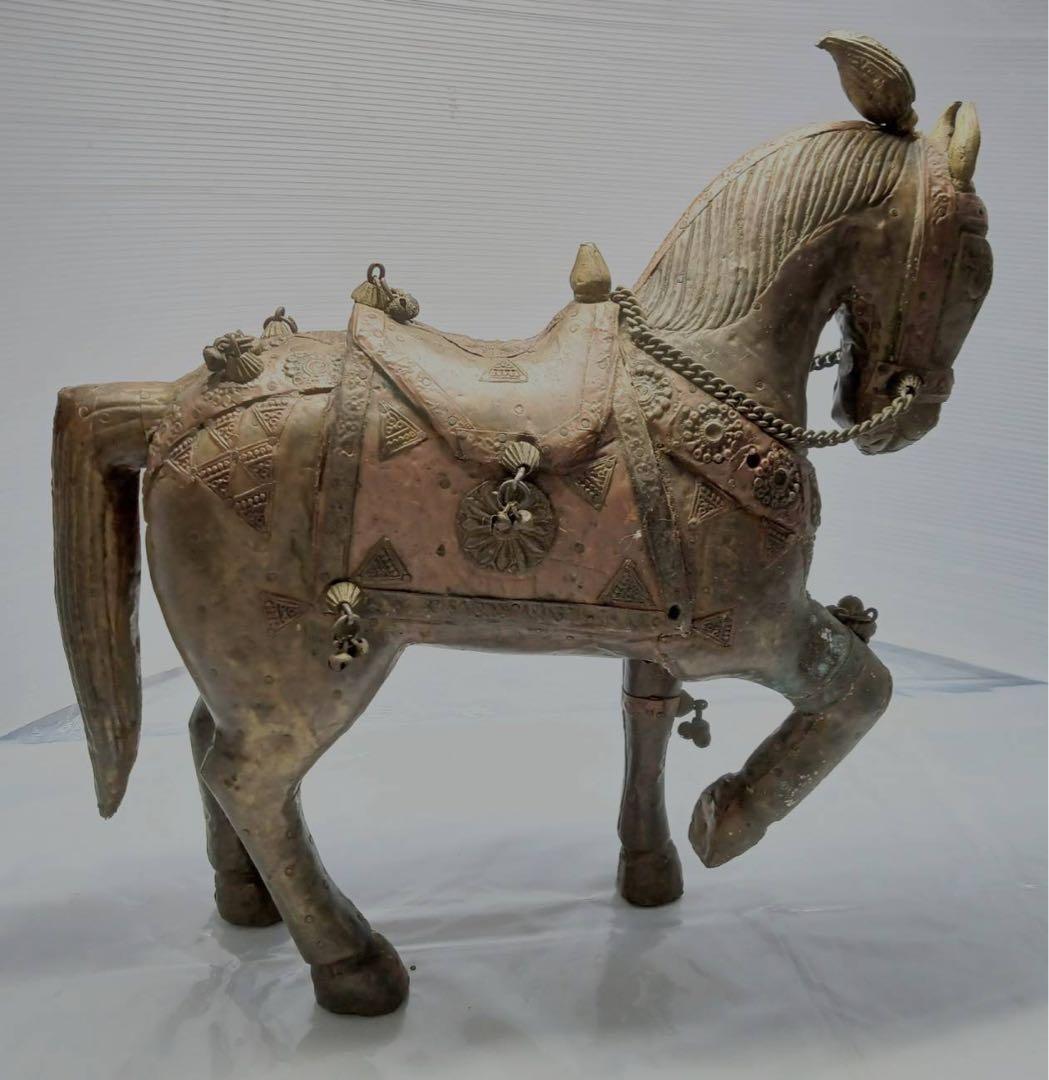 ヴィンテージ 馬 置物 騎馬 金属張り合わせ 精巧な造り インテリア 飾り 置物