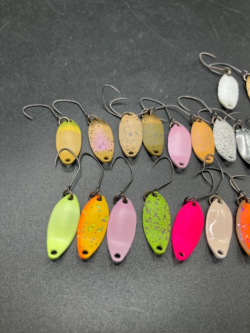 ih130 ニュードロワー　ハント0.9g 23枚