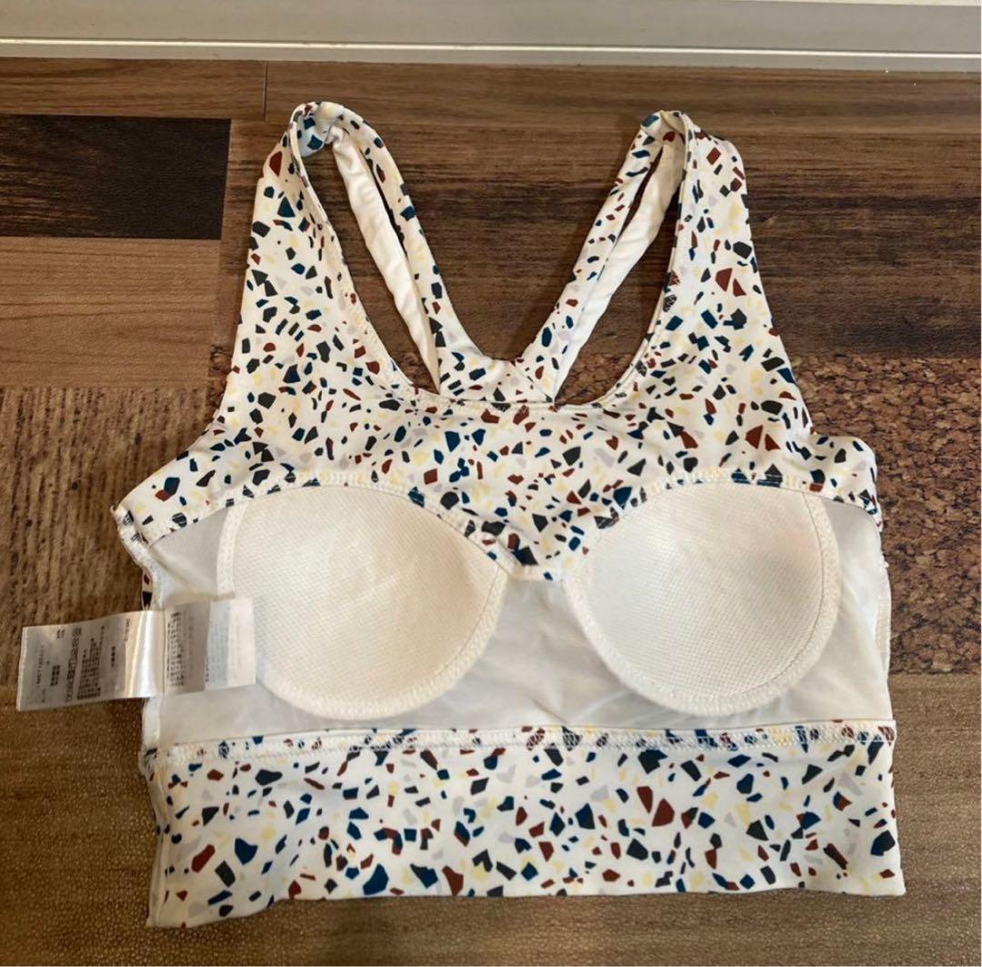 極美　emmi yoga エミヨガ　ヨガウェア　オフホワイト×カラフル　S