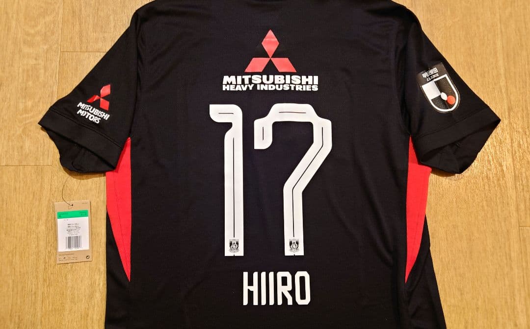 浦和レッズ　 2025 　レプリカユニフォーム　サード　小森飛絢　XLサイズ