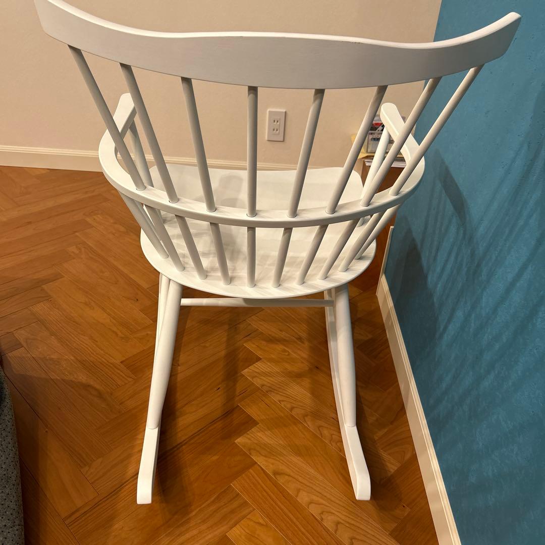 FDBモブラー デンマークデザイン J52G ロッキングチェア ホワイト ①