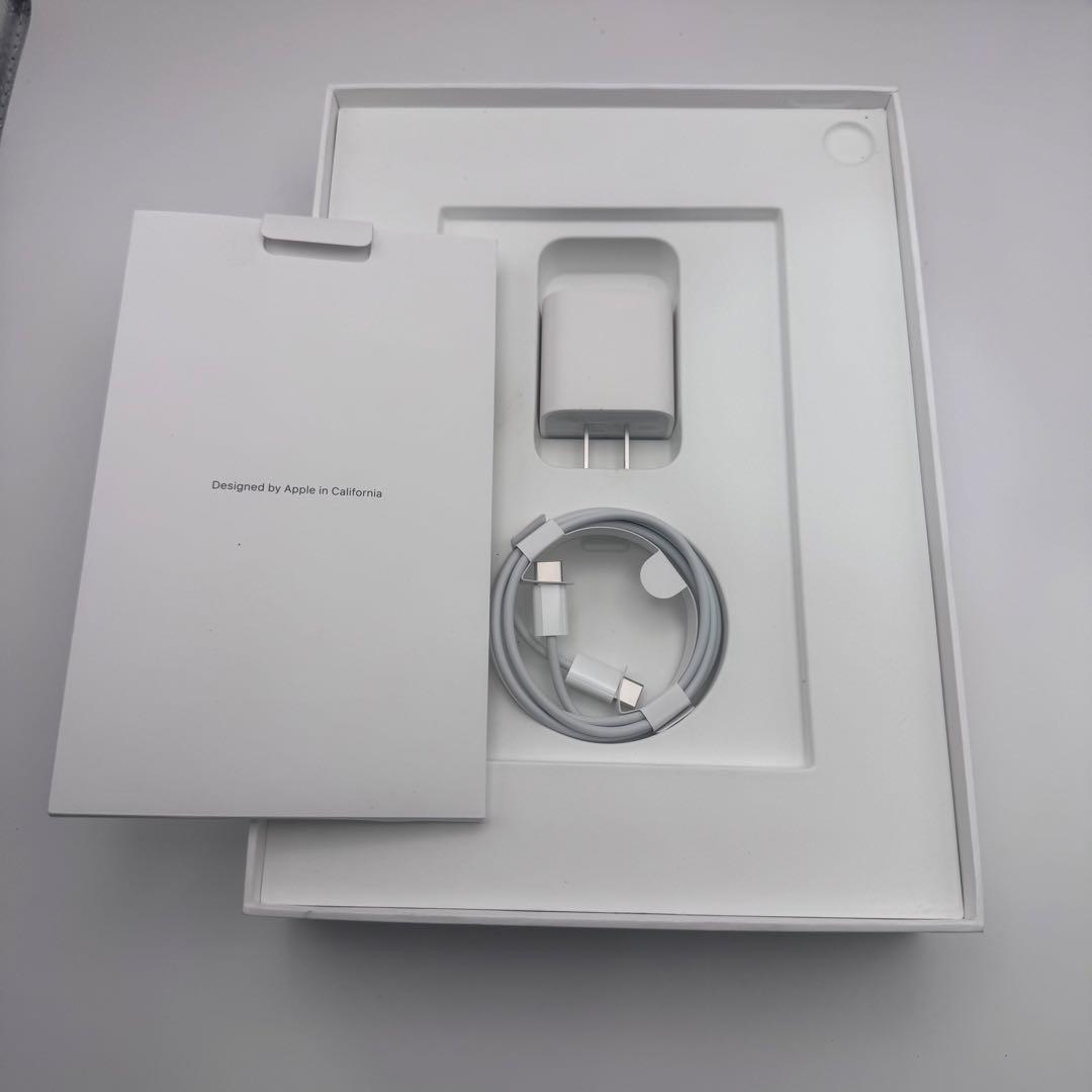 Apple iPad Air シルバー 本体