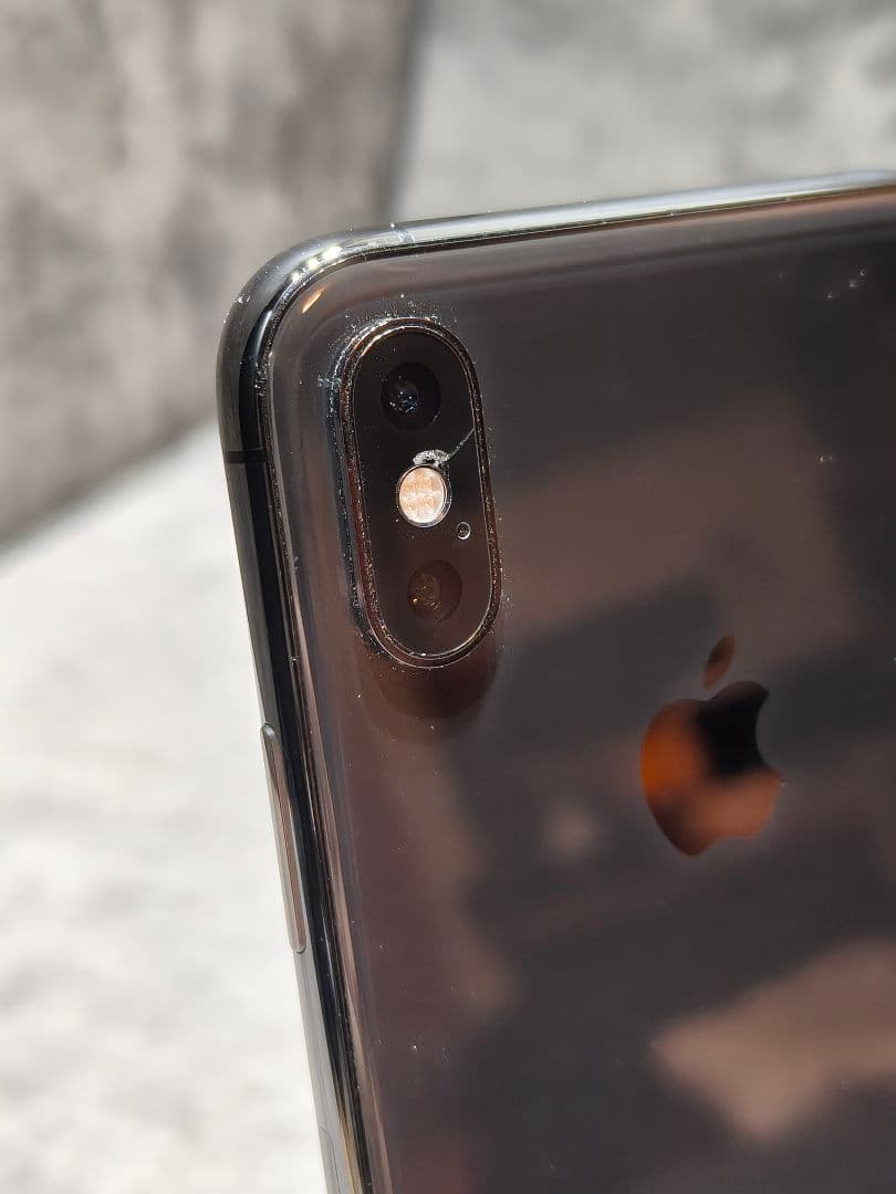 iphone xs 256 SIMロック解除済み スマホ