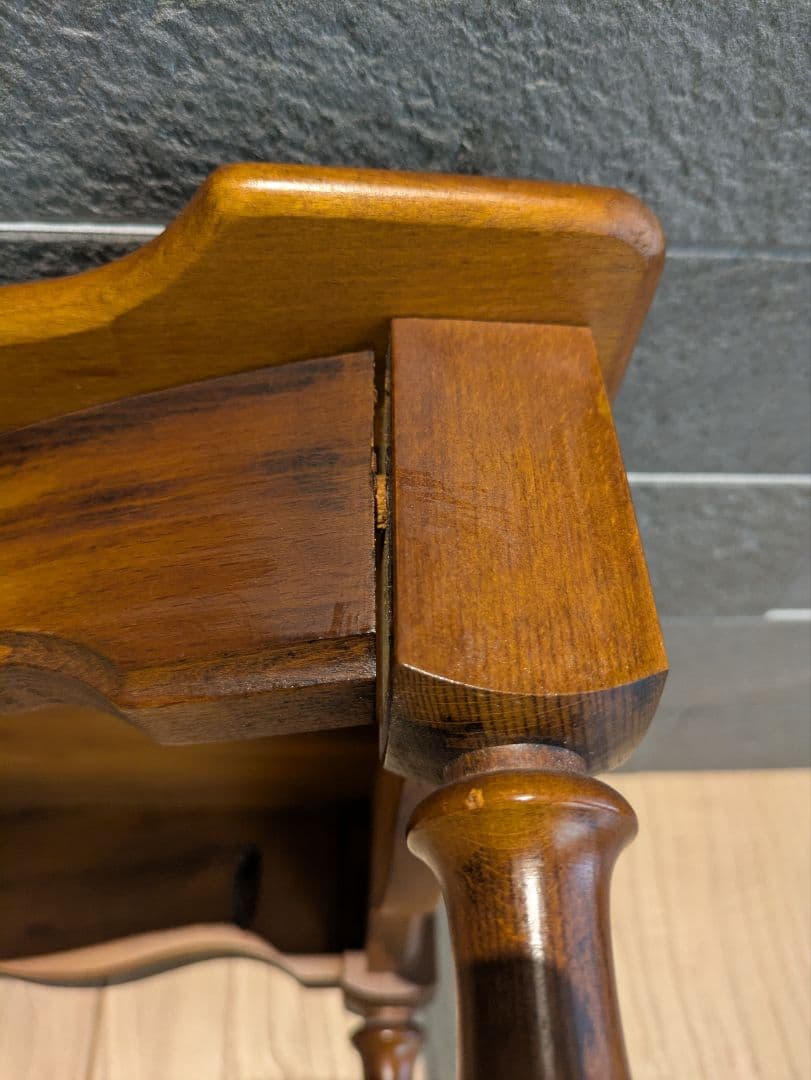 【オールドカリモク】コロニアル サイドテーブル アンティーク 木製家具 飾り棚