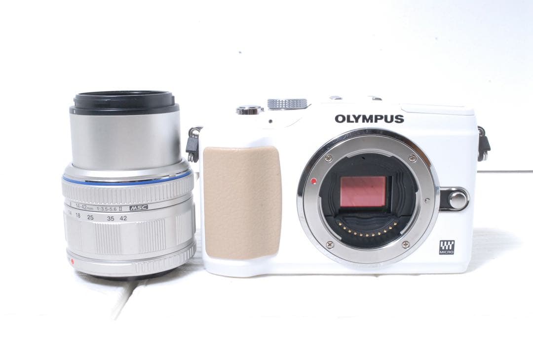 動作品❤️ショット数2496回✨ OLYMPUS E-PL2 ミラーレス一眼カメラ