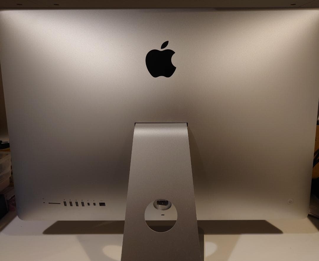Apple iMac 27インチ Retina 5K Late 2015