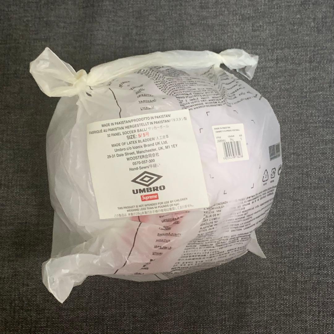 【新品】タグ付★即完売★Supreme®/Umbro Soccer Ball