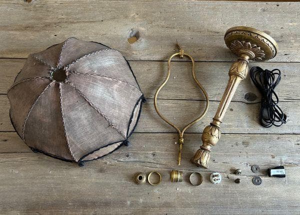 フランスアンティーク　木製スタンド　ランプ　照明　PARIS　ブロカント