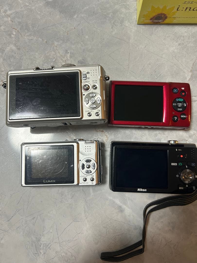 コンパクトデジカメ4台まとめ売り（ジャンク品）