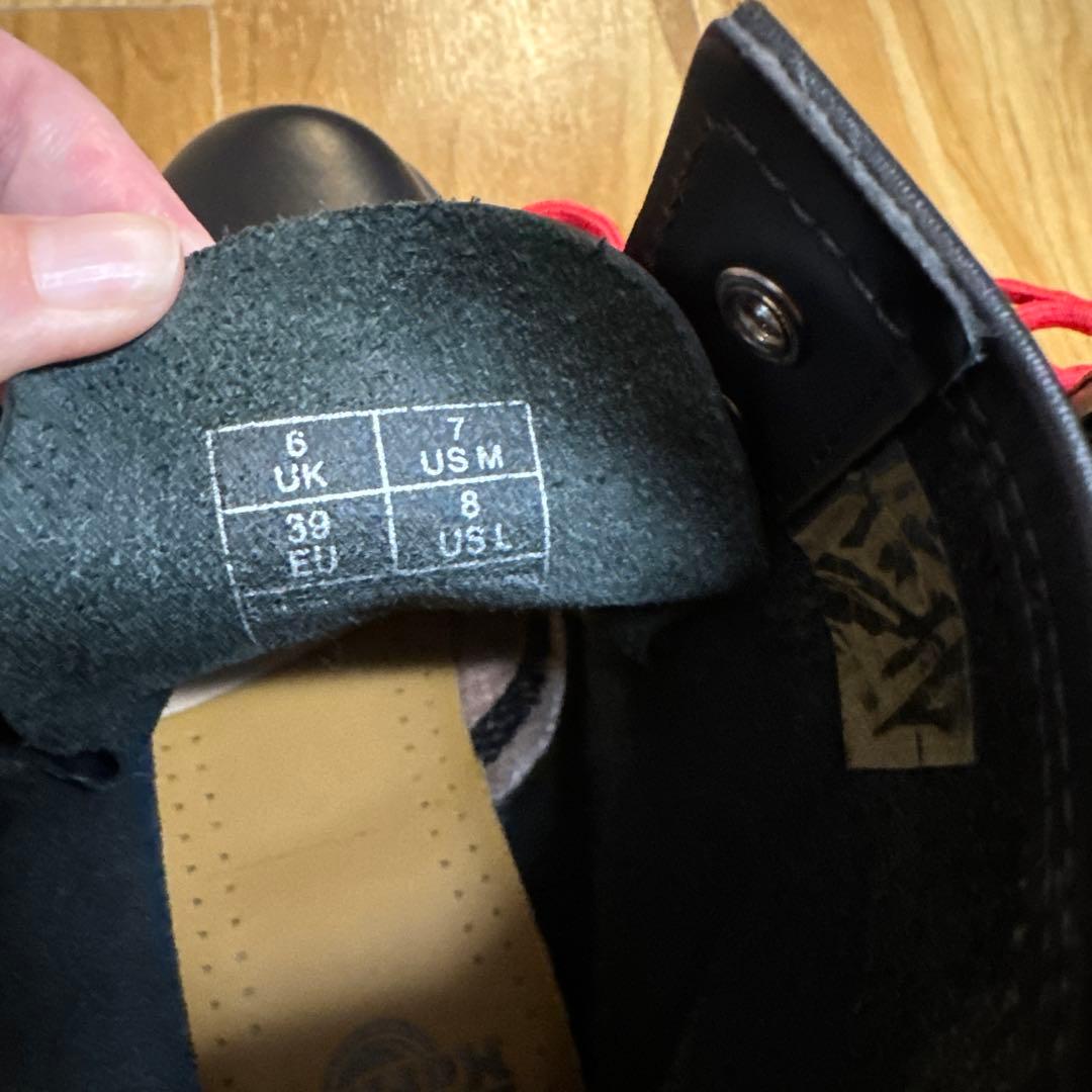 Dr. Martens ドクターマーチン 8ホール US8(EU39)