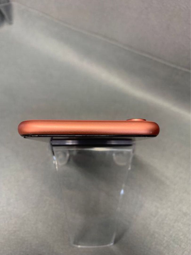 ジャンク品　国内版　SIMフリー　iPhoneXR　 64GB レッド色