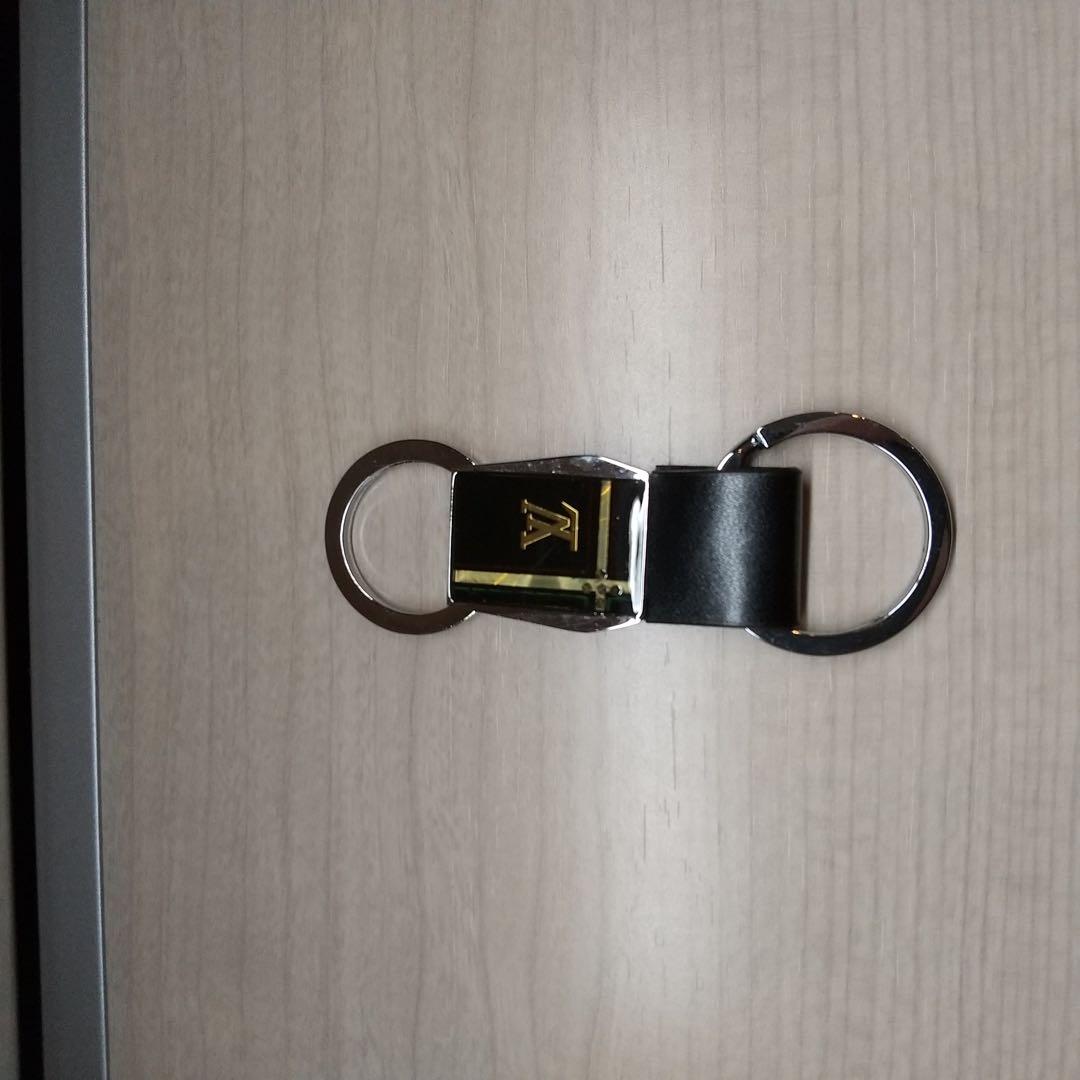 ルイヴィトン キーホルダー