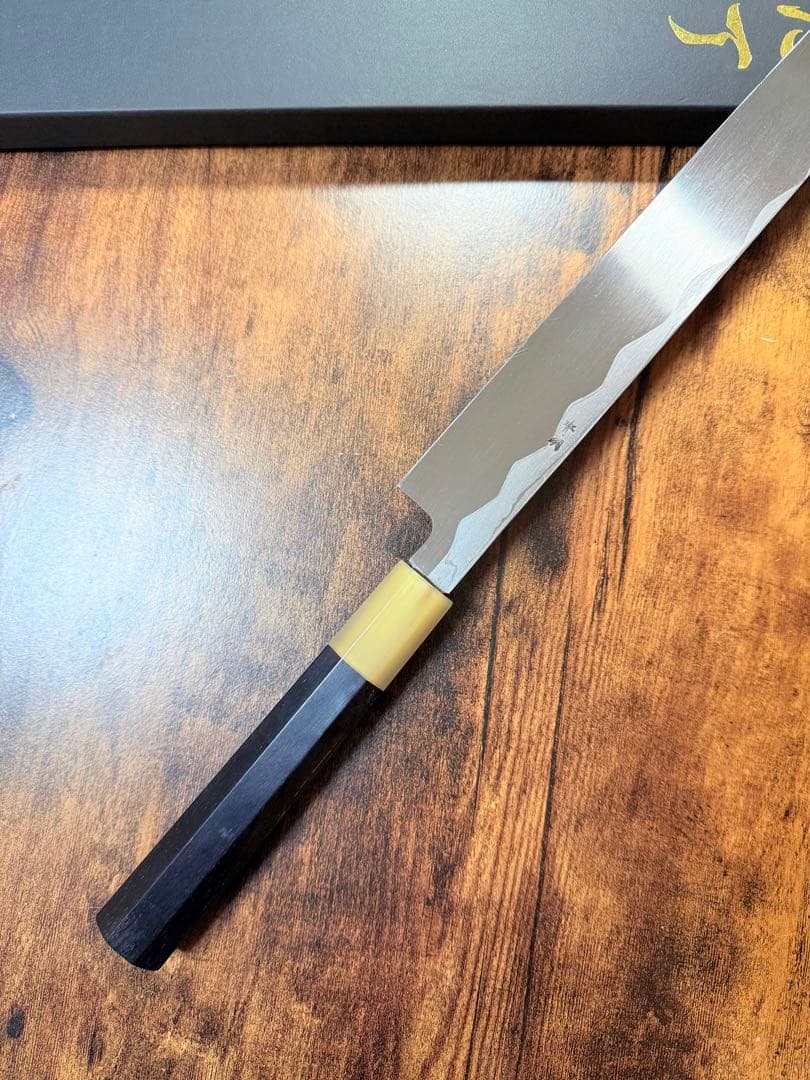 森本光一作　刺身 先丸　青ニ鋼 墨流し　尺一寸　黒檀八角水牛柄