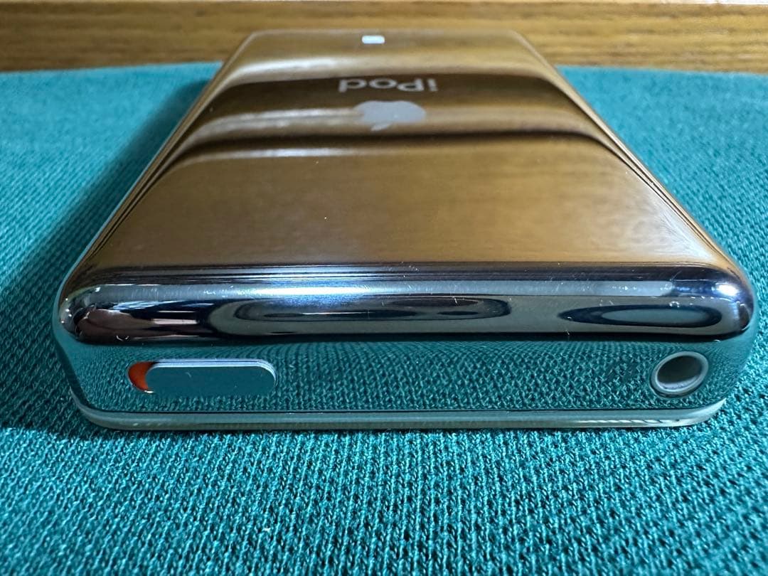 きれいな iPod Classic 5.5世代　80GB MA448J