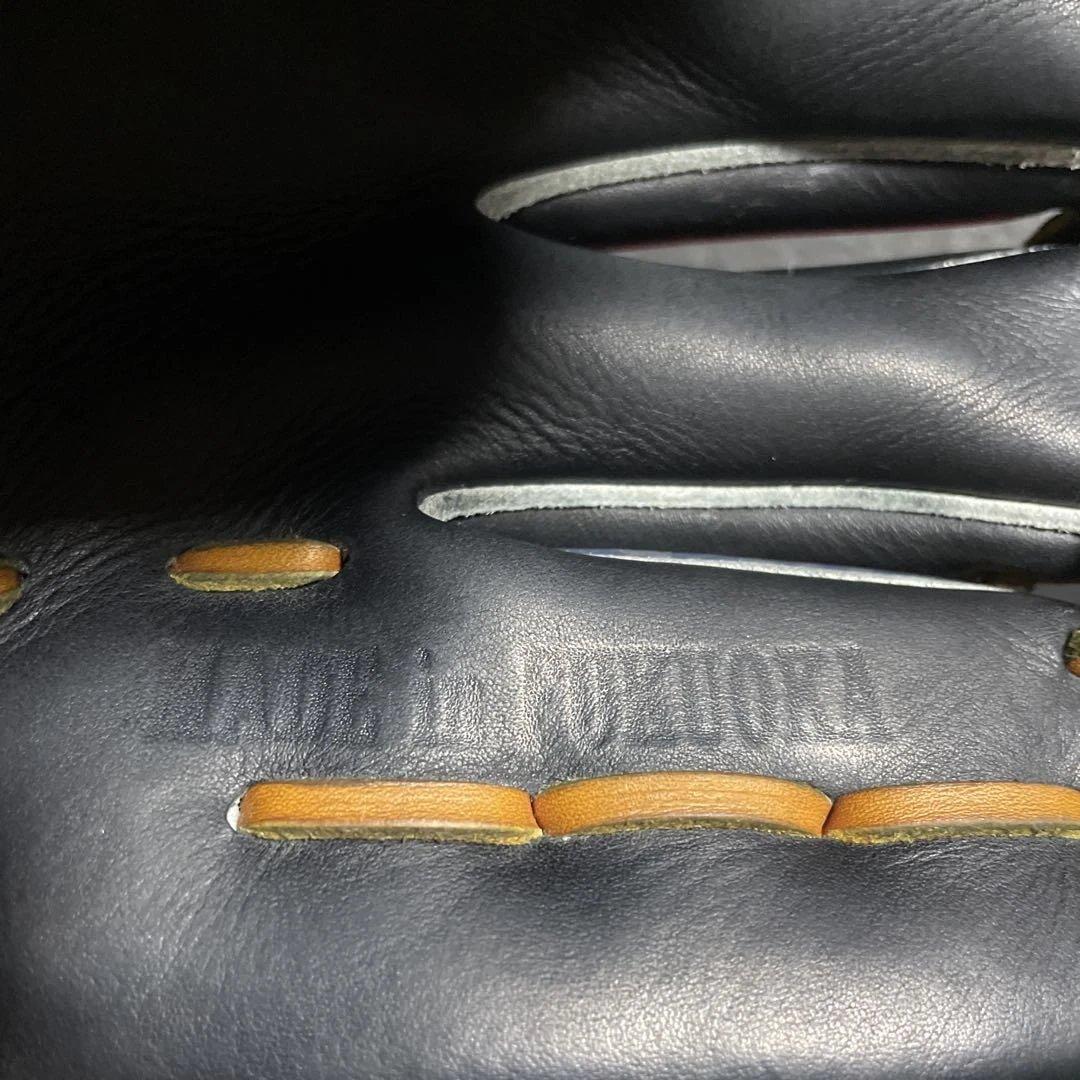 硬式野球グローブ ローンスター硬式グローブ黒と青のデザイン