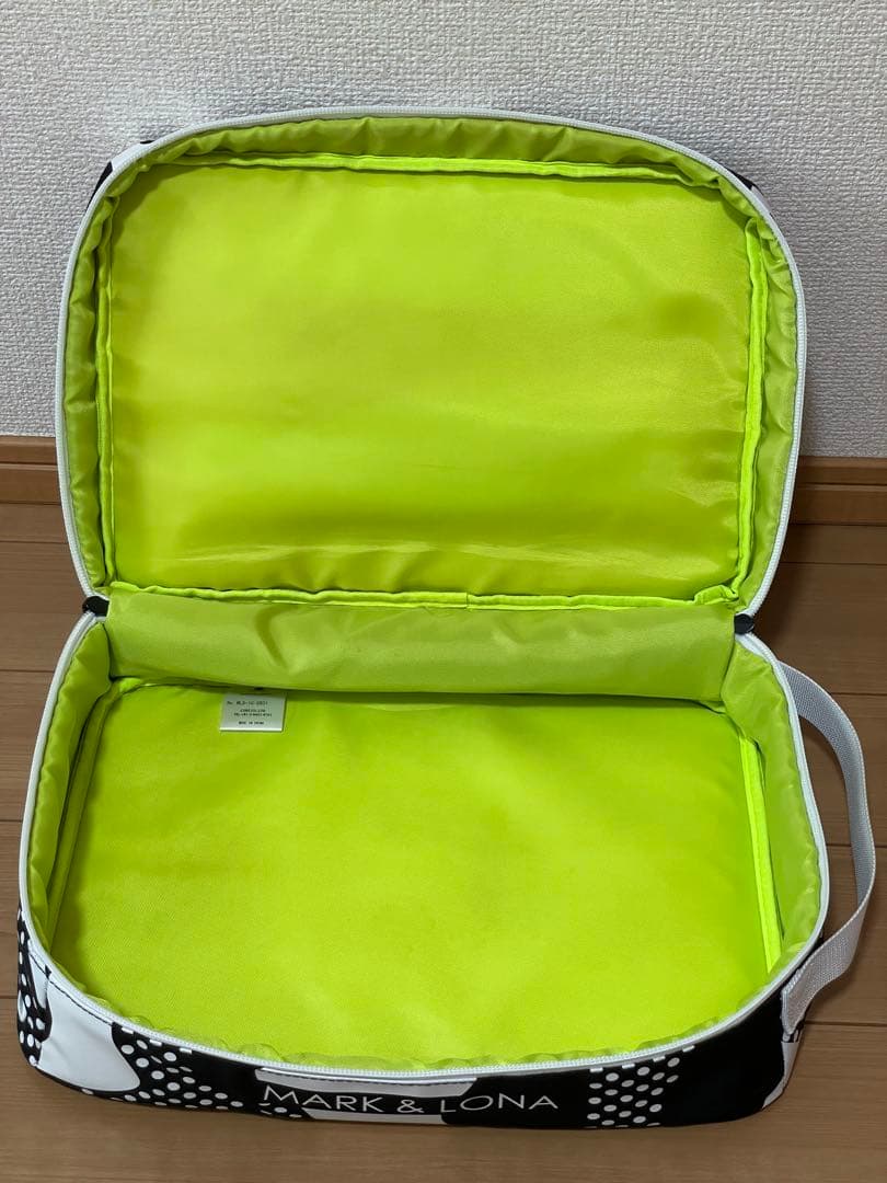 マークアンドロナ ゴルフシューズケース