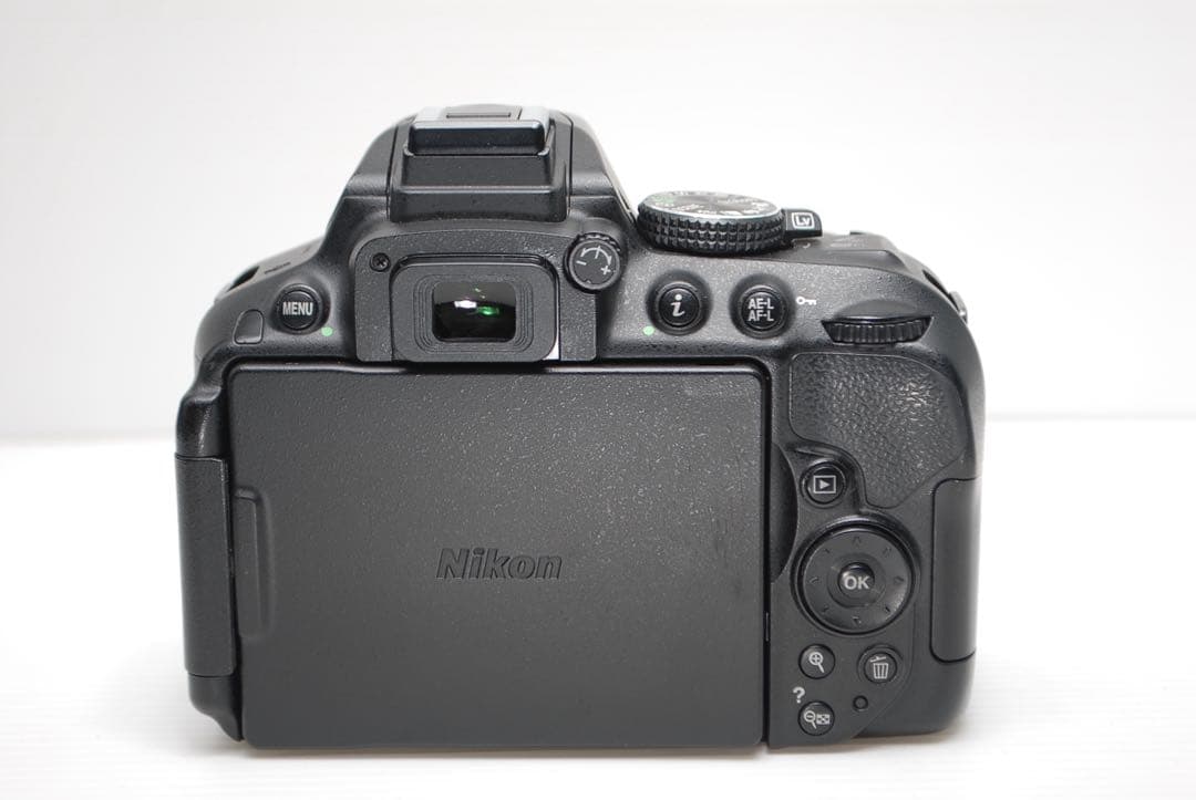 ❤️ダブルレンズセット❤️Nikon D5300 スマホ楽々転送出来ます 美品