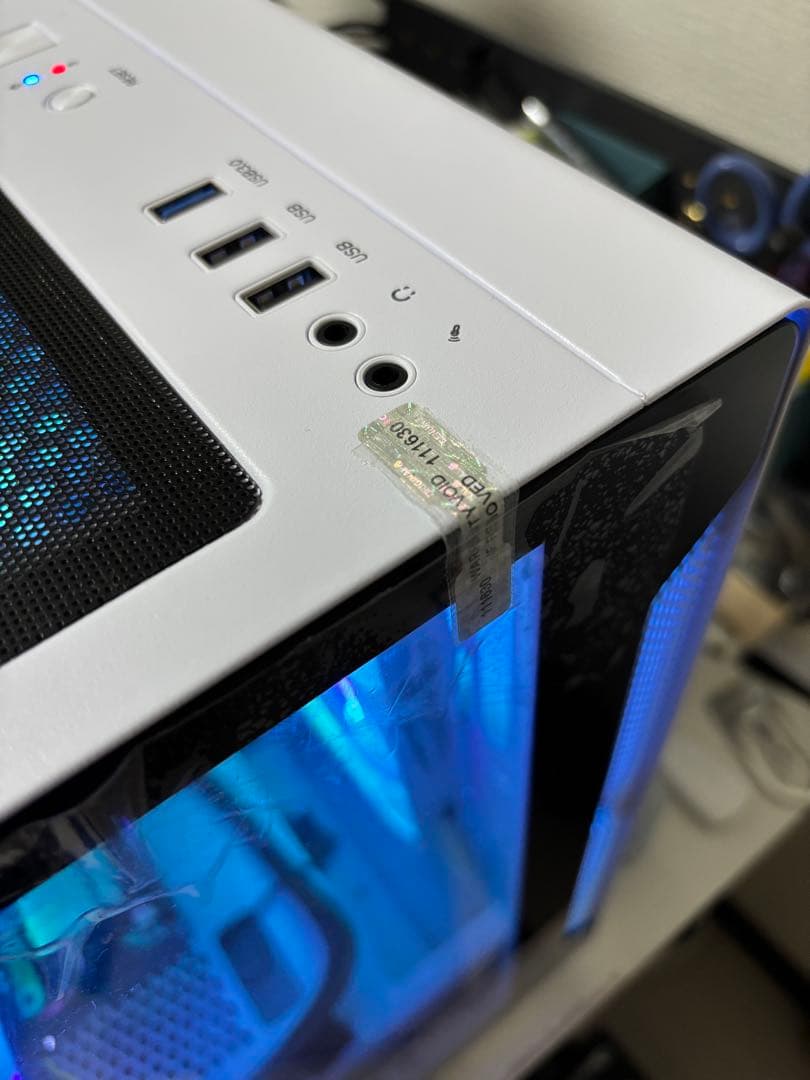 【動作保証付】Windows11正式対応　白ゲーミングPC