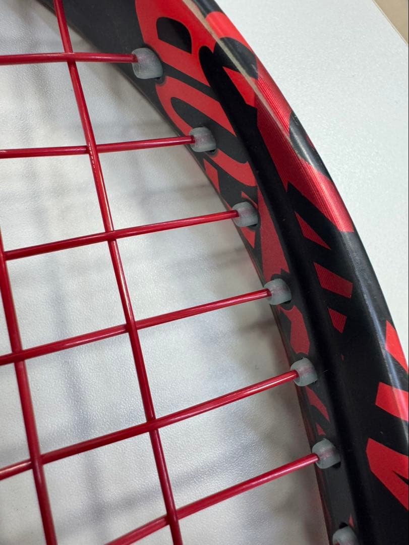 YONEX テニスラケット ブラック/レッド