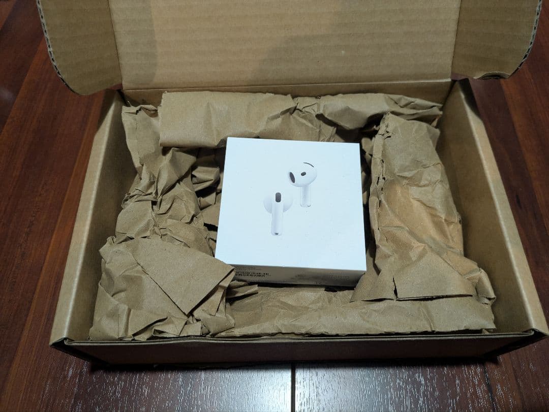 AirPods 4 ノイズキャンセリング　ホワイト 未開封 本体