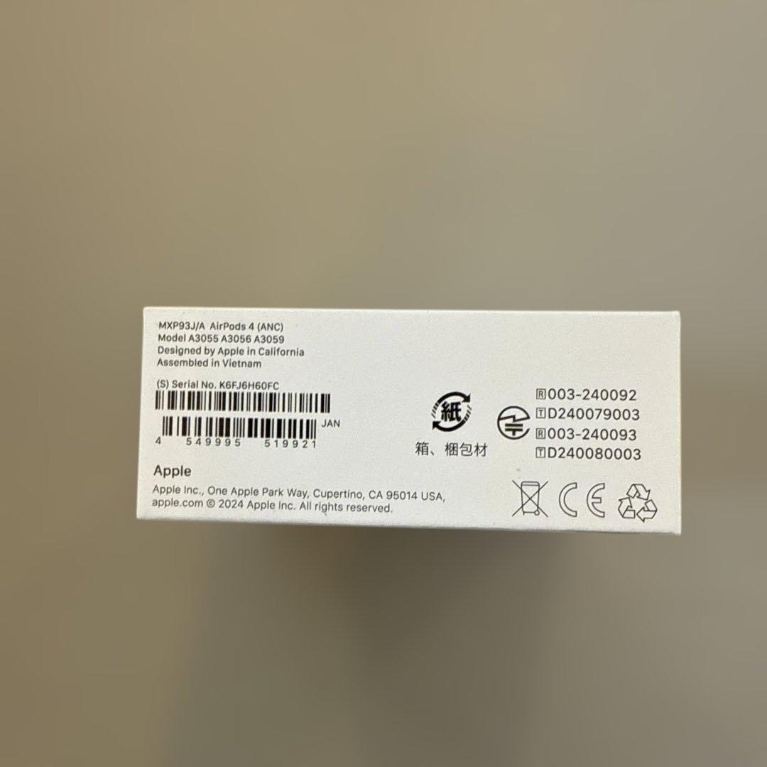 AirPods 4 アクティブノイズキャンセリング本体　新品未使用