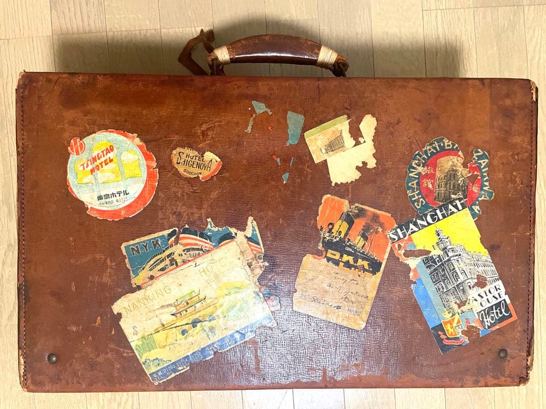 ヴィンテージ　旅行トランク　革製　レトロ　インテリたち