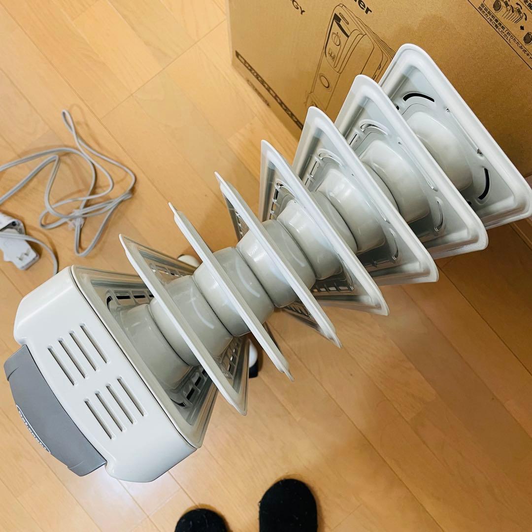 未使用級✨　デロンギ H770812EFSN-GY オイルヒーター 1200W