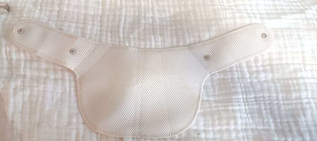 ※ミッフィー　bebe swan メッシュ抱っこひも ベージュ