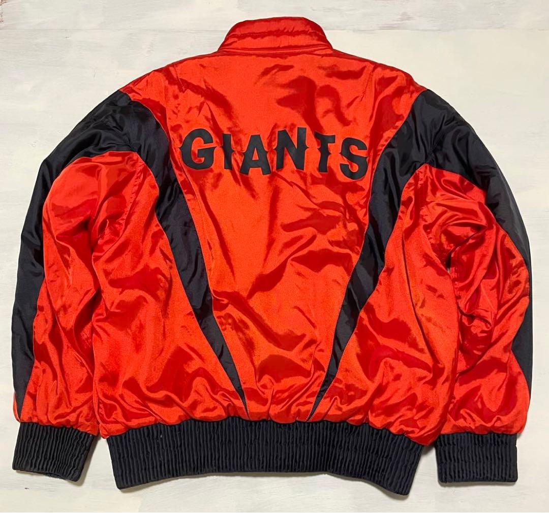 美品 読売ジャイアンツ 公式ジャンパー　アシックス　ジュンココシノ　デザイン