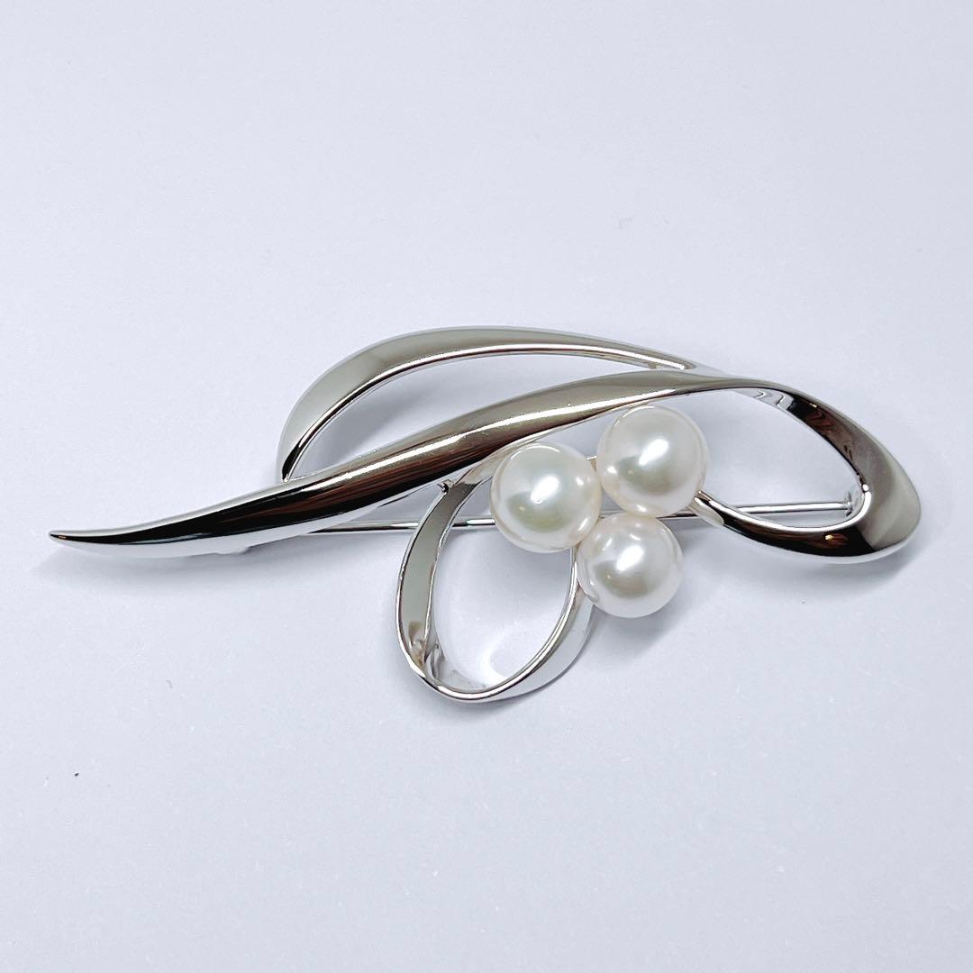 【新品同様】✨MIKIMOTO ミキモト パール　ブローチ フラワー　シルバー