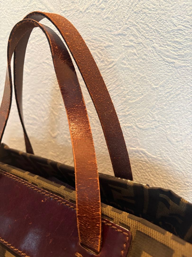 FENDI フェンディ 手提げ鞄　総柄