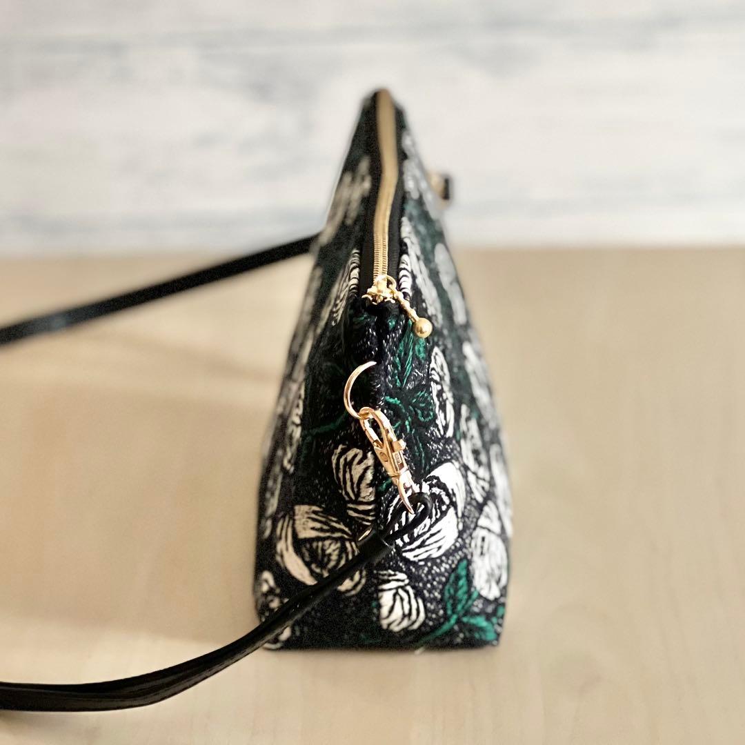 ミナペルホネン rosy navyショルダーバッグMB512-272