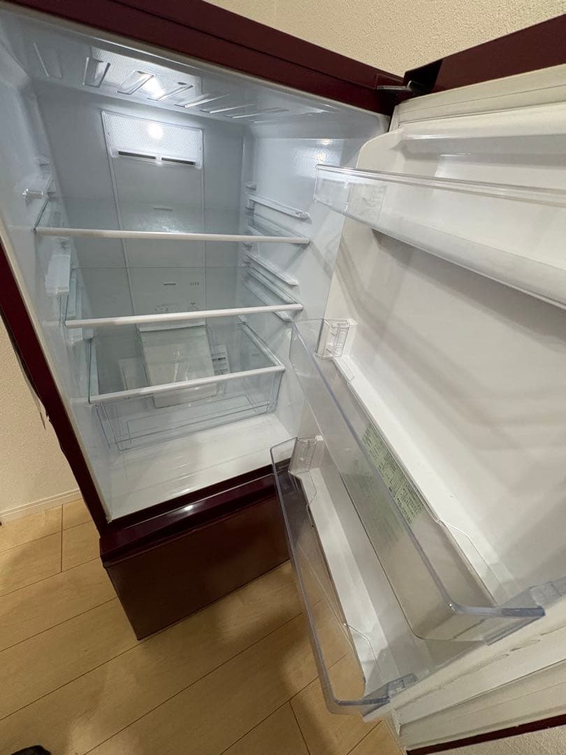 AQUA 冷蔵庫184リットル 2018年製 レッド　AQR-18G ※右開き