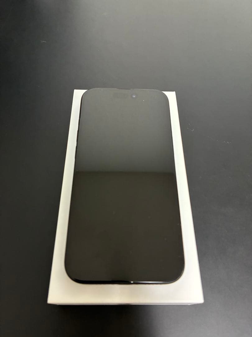 Apple iPhone 15ブラック 128GB ブラック　美品
