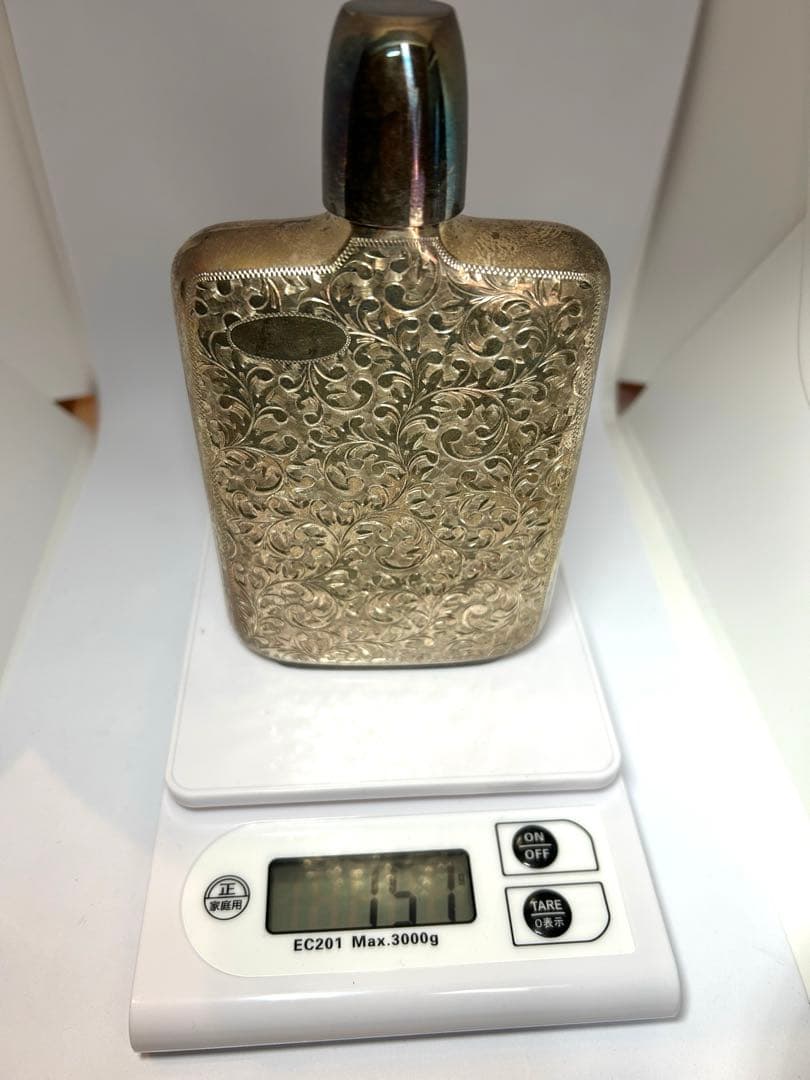 【彫金逸品】純銀製 SILVER 950 ヒップフラスコ 151g 唐草模様