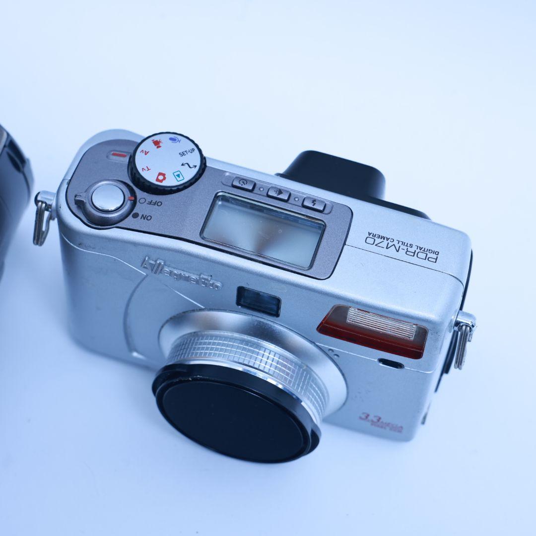 動作確認済み　オールドデジカメ　2台　メモリー電池充電器付