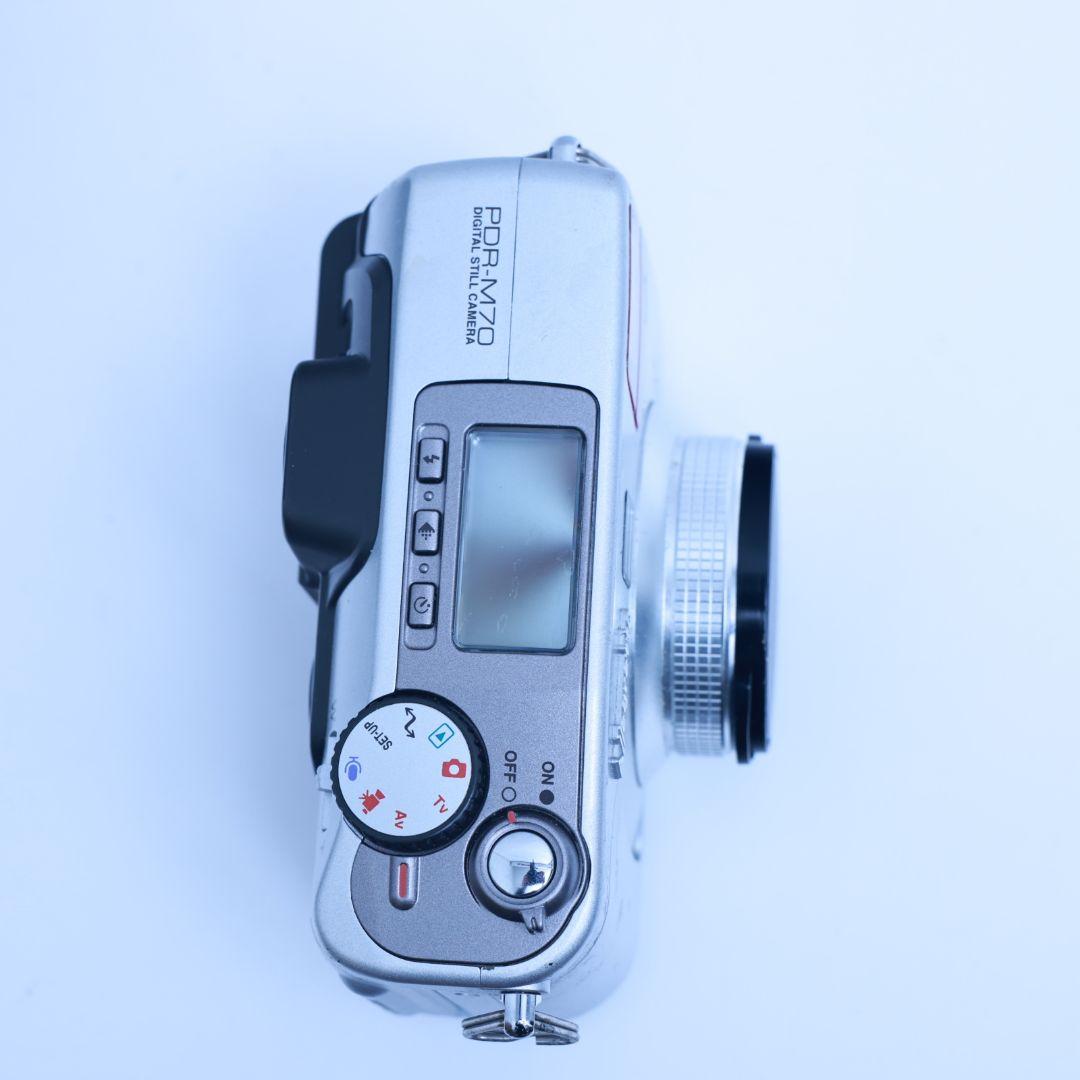 動作確認済み　オールドデジカメ　2台　メモリー電池充電器付