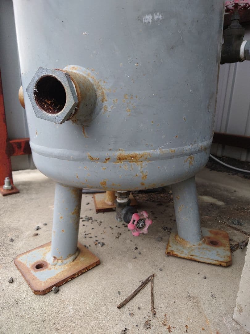 ボーリング（井戸)圧力タンク