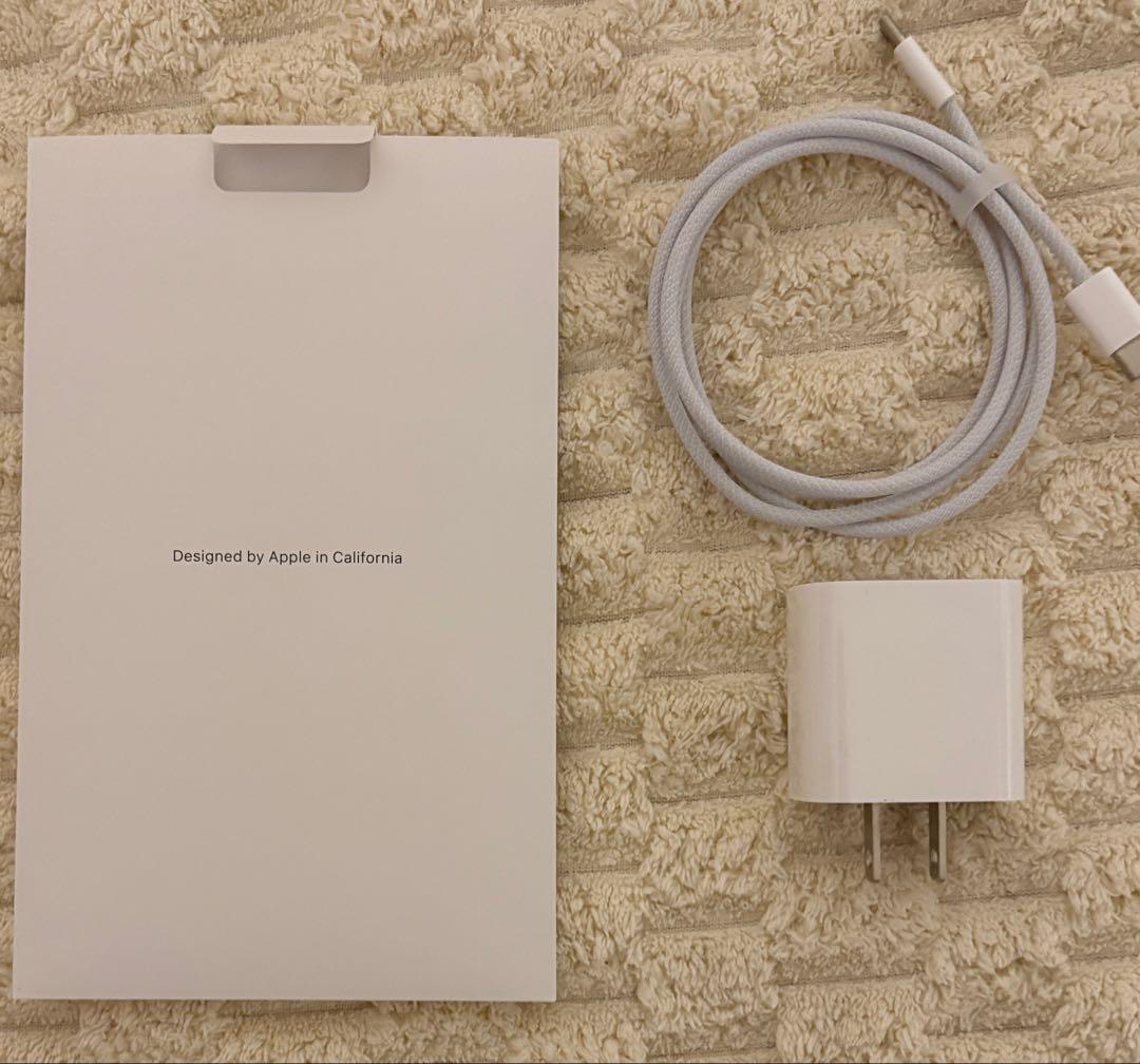 Apple iPad ピンク 本体 充電器、ケーブル付き